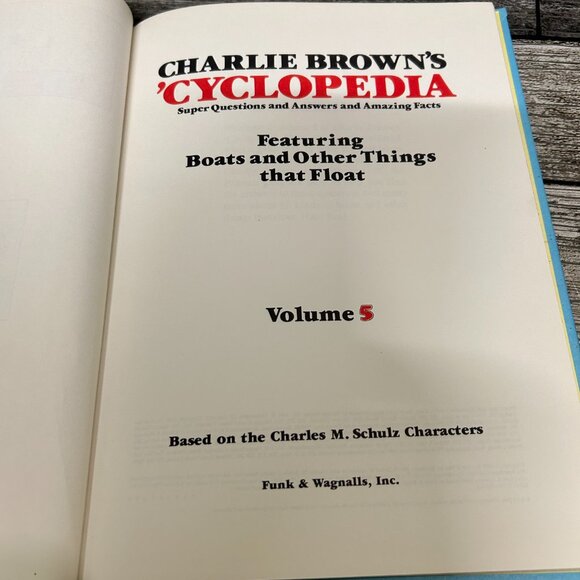 1980s Charlie Brown's Cyclopedia Featuring Boats Book Volume 5 - Picture 3 of 6